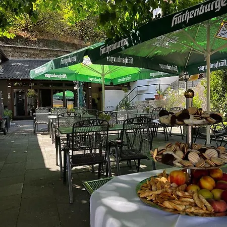 Zum Goldenen Fass Hotel